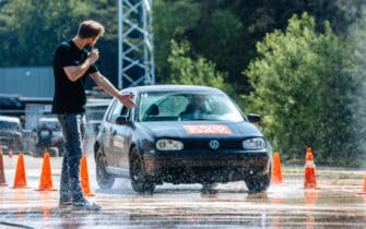 instructeur begeleid auto slipcursus